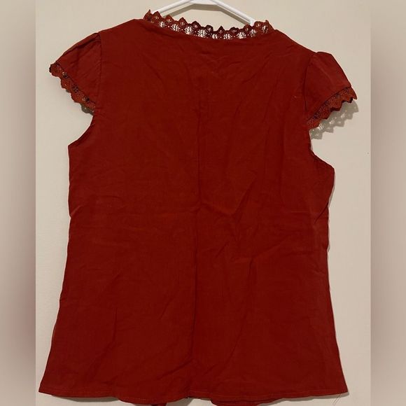 SHEIN Top - Picture 2 of 3